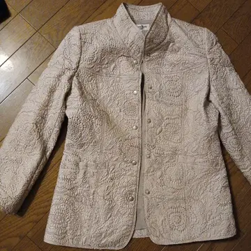 Liliane Burty 자수 노카라 자켓