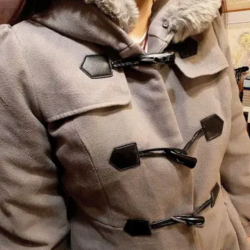 최종 가격 인하 엑시즈팜 그레이 자수 더플 코트 멋쟁이 M