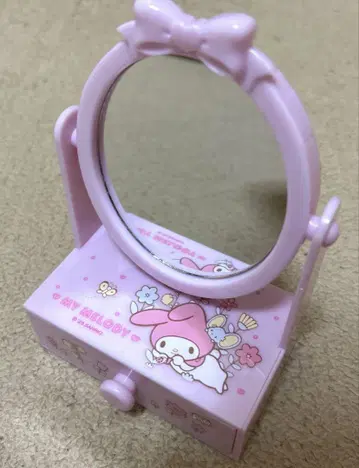 마이멜로디 언제나 산리오 미니 스탠드 거울 화장대