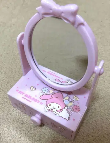 마이멜로디 언제나 산리오 미니 스탠드 거울 화장대