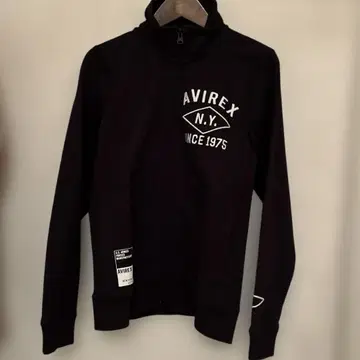AVIREX 트레이닝복 블랙