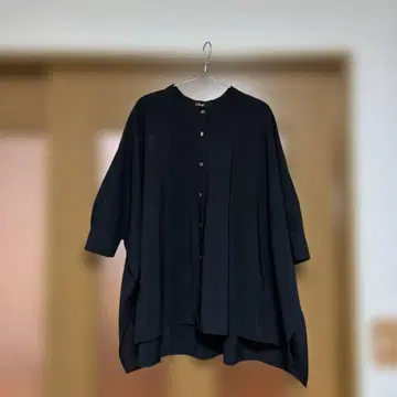 스카디 밴드 카라 돌먼 셔츠