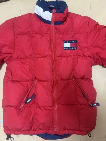 TOMMY HILFIGER 다운 자켓 빨간색