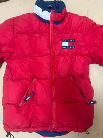 TOMMY HILFIGER 다운 자켓 빨간색
