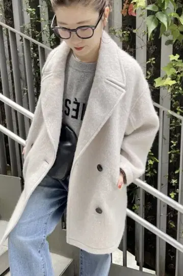 Spick & Span 스픽 앤 스팬 미들 샤기 코트 36 사이즈