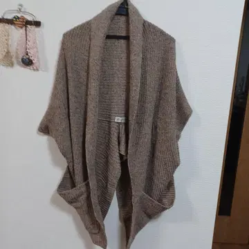 앨리스버리 포켓 부착 롱 기장 가디건  새상품급