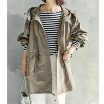 Spick & Span 발수 스노우 카모 후드티 코트
