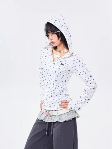 star pattern wing hoodie