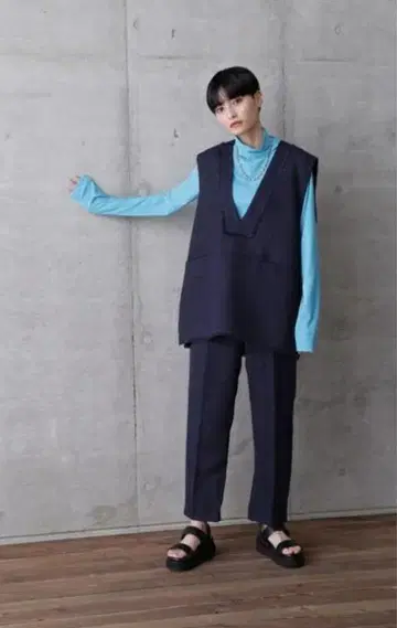 CHIGNON 트위드 베스트 네이비 포멀 세레모니