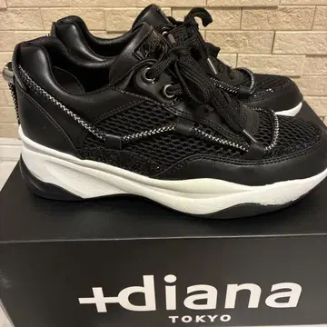 새상품급 +diana 23cm 통굽 스니커즈