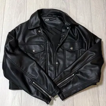 ZARA 인조 가죽 크롭 자켓 블랙
