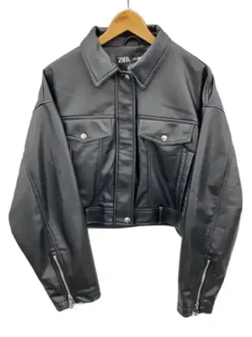 ZARA 인조 가죽 크롭 자켓 블랙