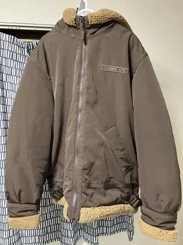 AVIREX USA XL 브라운 점퍼