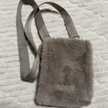 젤라또피케 스마트폰 숄더