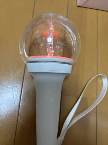IVE 공식 응원봉 화이트