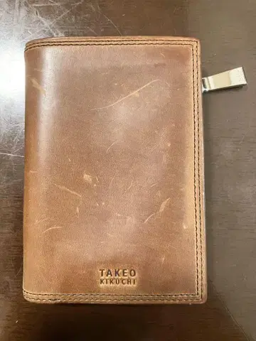 TAKEO KIKUCHI 접이식 지갑 브라운