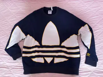 adidas 맨투맨