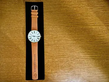 새상품) 손목시계 ARNE JACOBSEN 알네 야콥센 로만