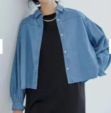 23구 라이트 바지 크롭 볼륨 슬리브 셔츠