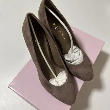 Diana 다크 베이지 스웨이드 펌프스 23.0cm