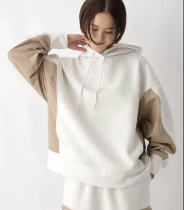 렙심 포켓 부착 이소재 후드티