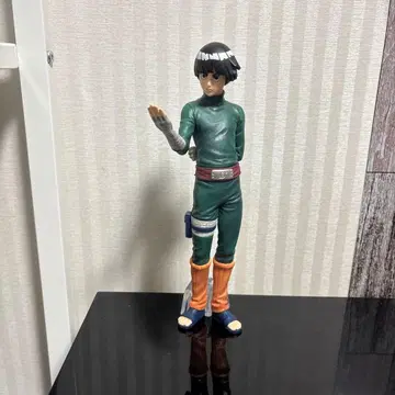 NARUTO 락 리 피규어