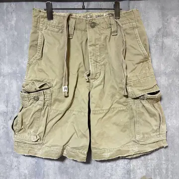 Abercrombie & Fitch 베이지 카고 숏팬츠 30