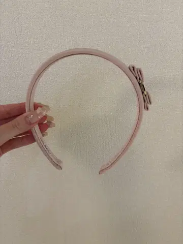 페라가모 머리띠 핑크 리본