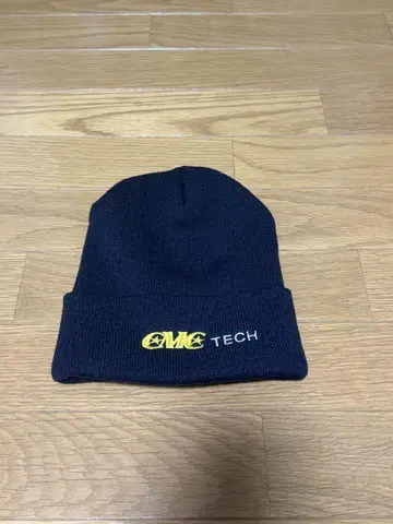 챌린저 CWC TECH 로고 자수 니트 모자