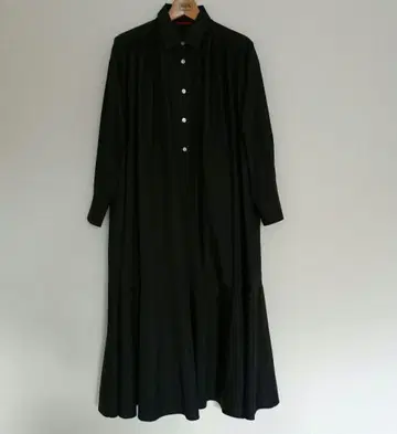 개더&플레어 맥시 원피스 블랙