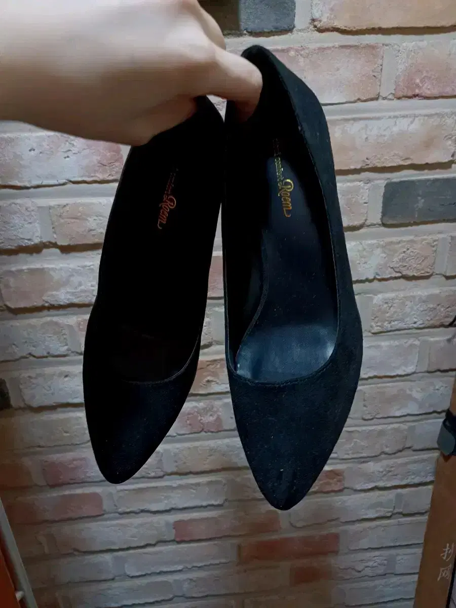 Roem Suede Black Pumps Heel 5cm