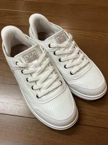 SKECHERS Slip-Ins 화이트 스니커즈