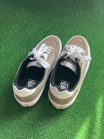 반스 스니커즈