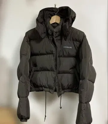 CONVERSE 후드 부착 브라운 다운 자켓 컨버스
