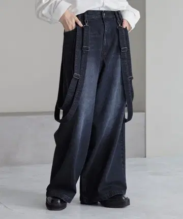 [ cussil/ ] 루즈 실루엣 더블 서스펜더 와이드 팬츠 사이즈 S