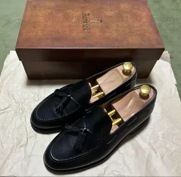 Berwick 태슬 로퍼 8491BCVI UK7 블랙