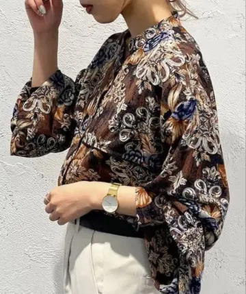새상품급 apres jour mignon 셔츠 올 패턴 페이즐리 보타니컬