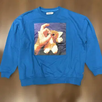 TIGHTBOOTH HAND SIGN CREW SWEAT