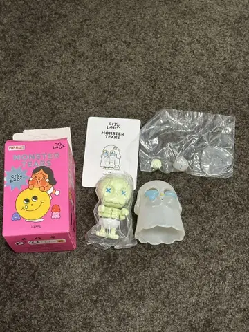 POP MART CRY BABY MONSTER TEARS 피규어