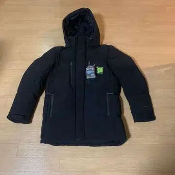 X Shelter GIGA PUFF 다운 코트 M 블랙