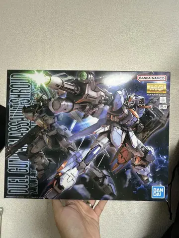 MG 1/100 듀얼 건담 어솔트 슈라우드