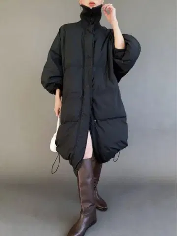 HELLA 하이넥 패딩 코트