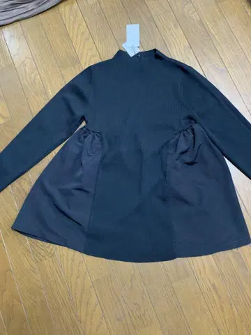 미사용 새상품 OPAQUE.CLEP 상의