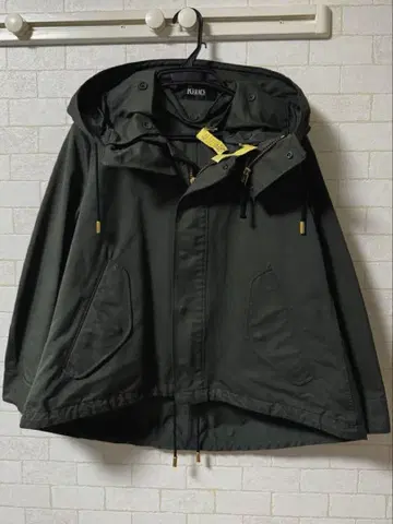 THE RERACS 리라쿠스 마운틴 파카 모즈 코트 카키 그린