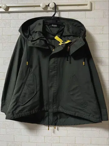 THE RERACS 리라쿠스 마운틴 파카 모즈 코트 카키 그린