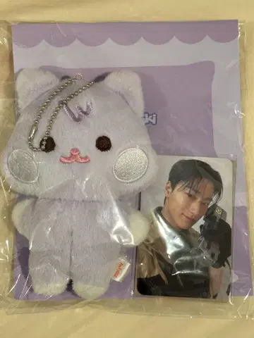 ATEEZ 산 샌드기 플랫퍼 트레이딩 카드 포함 봉제 인형