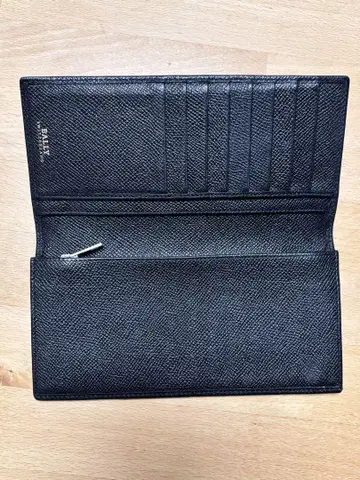 BALLY 블랙 장지갑 가죽 새상품급 할인 가능