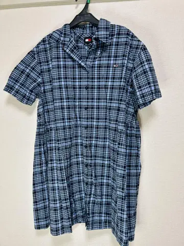 TOMMY JEANS 체크 무늬 반팔 원피스 XS