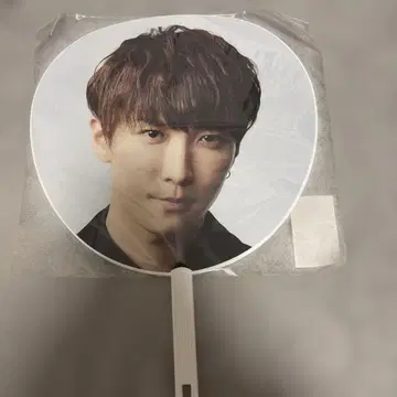 와타나베 쇼타 부채 얼굴 사진 Shoppi