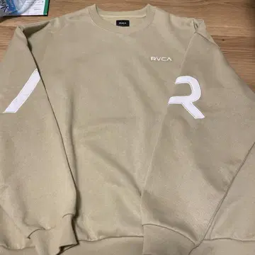 [ 특별 가격 ] RVCA 베이지 트레이닝복 M